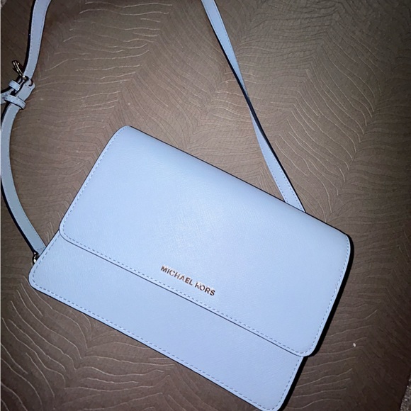 NEW Michael Kors Crossbody Purse - Picture 2 of 4